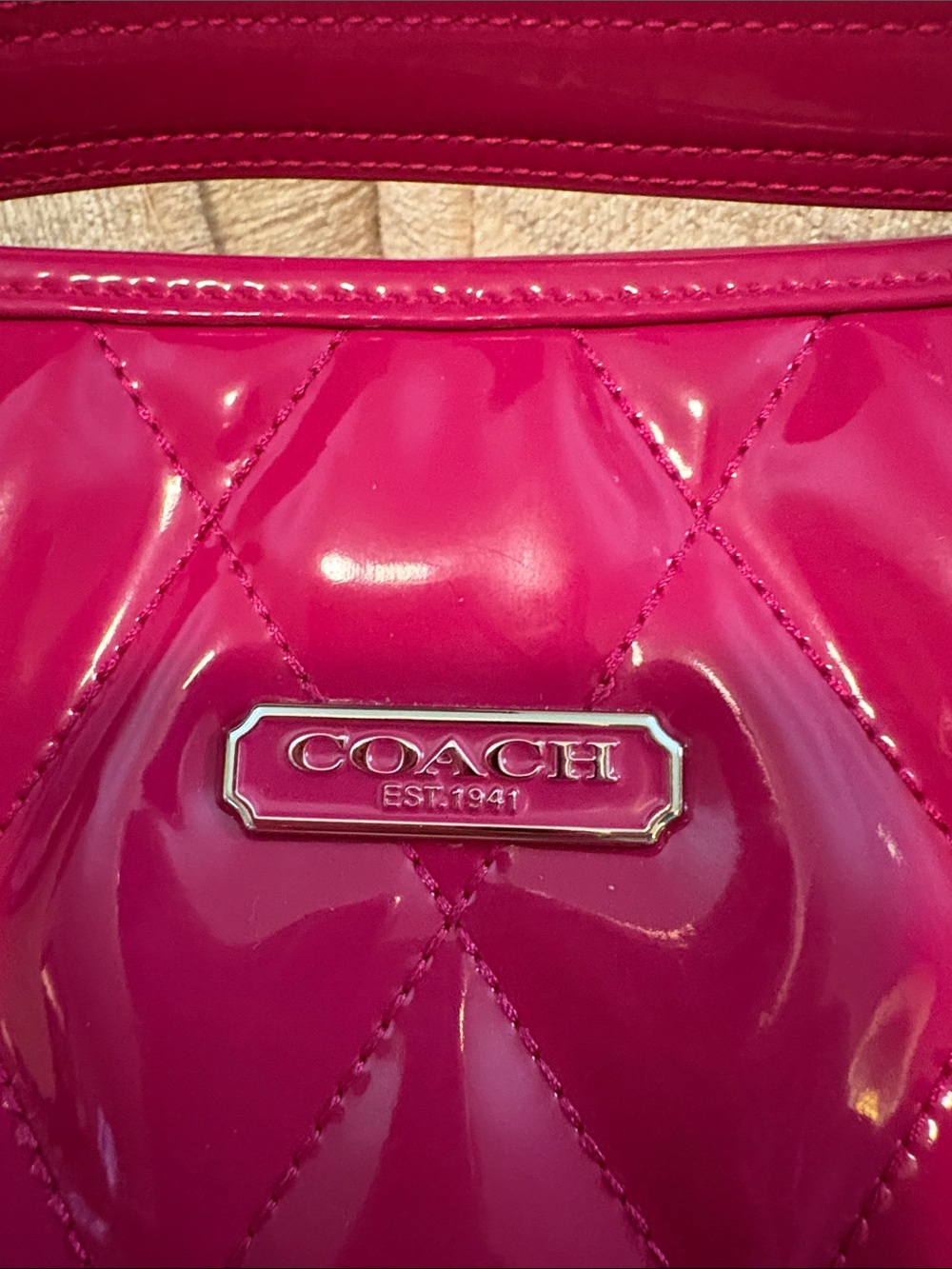 Rare Coach Hot Pink Patent Quilted Shoulder Bag with Silver Chain Straps. - Picture 2 of 15